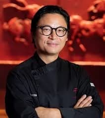 Luke Nguyen — Đầu bếp Úc gốc Việt — người kể chuyện ẩm thực VN ra thế giới qua 9 series truyền hình
