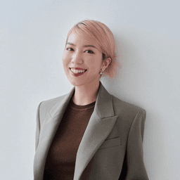 Nguyễn Hà Linh — "Cô gái 250 nghìn" — từ phát tờ rơi đến chuỗi nhà hàng Thái và cộng đồng 2.6 triệu người